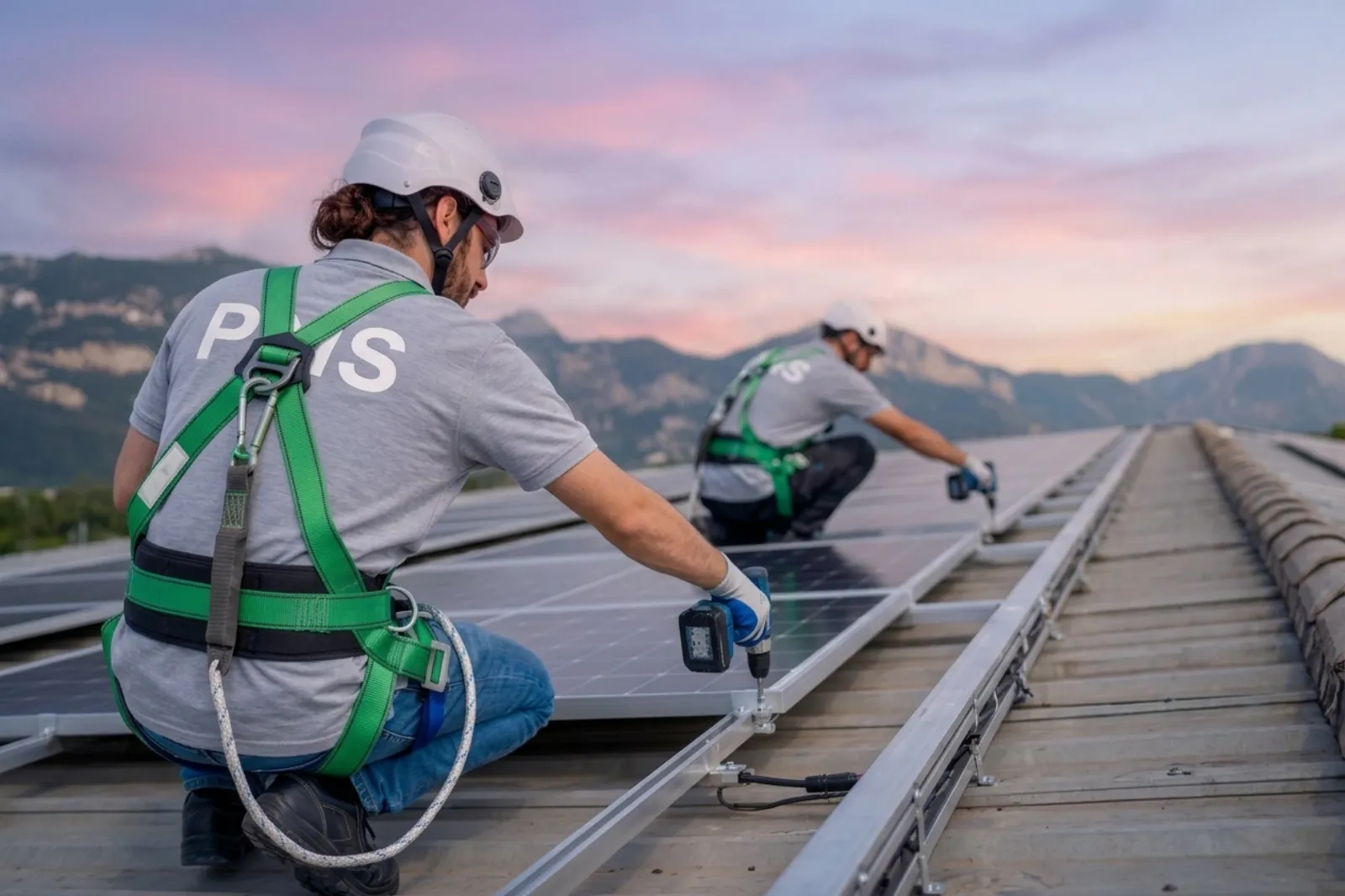 Installation de panneaux solaires en toiture à Jurançon